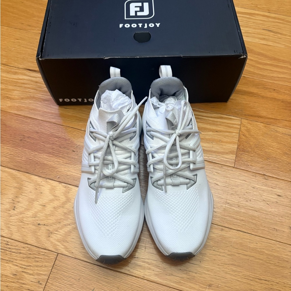 FootJoy Men's White and Gray Athletic Shoes